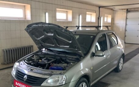 Renault Logan I, 2012 год, 580 000 рублей, 3 фотография