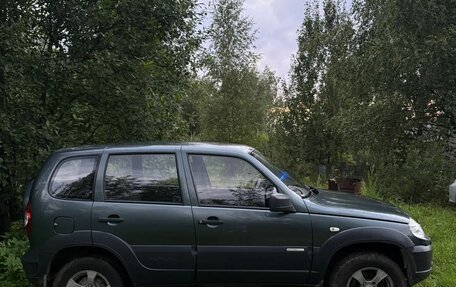 Chevrolet Niva I рестайлинг, 2014 год, 700 000 рублей, 2 фотография