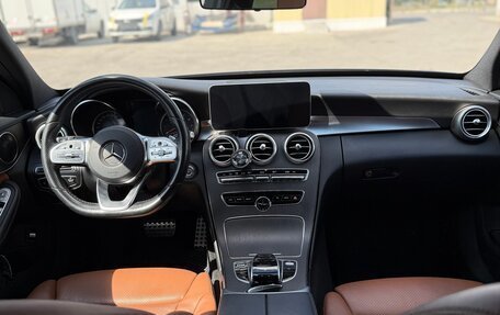Mercedes-Benz C-Класс, 2018 год, 3 000 000 рублей, 9 фотография