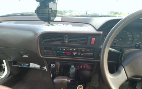 Toyota Carina, 1989 год, 250 000 рублей, 10 фотография