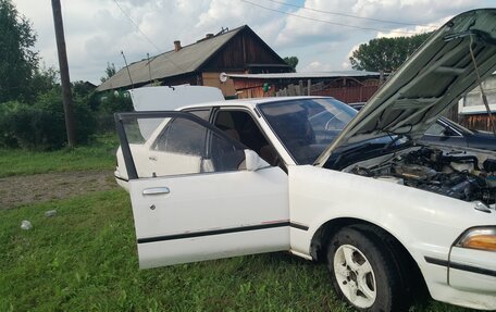 Toyota Carina, 1989 год, 250 000 рублей, 12 фотография