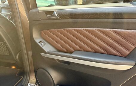 Mercedes-Benz GL-Класс, 2011 год, 2 350 000 рублей, 29 фотография
