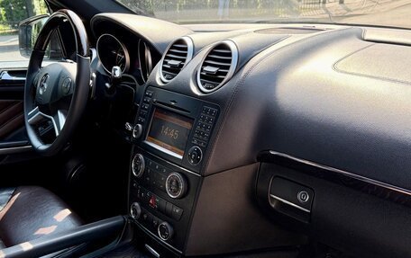 Mercedes-Benz GL-Класс, 2011 год, 2 350 000 рублей, 27 фотография