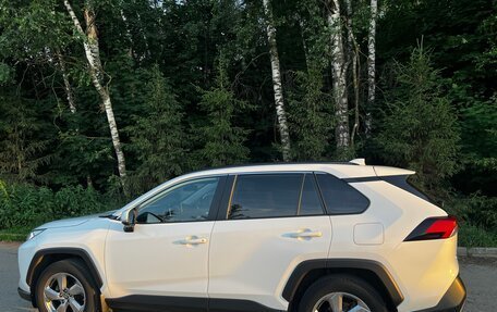Toyota RAV4, 2019 год, 2 849 000 рублей, 8 фотография