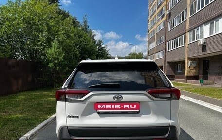 Toyota RAV4, 2019 год, 2 849 000 рублей, 5 фотография