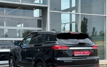 Geely Atlas, 2023 год, 2 050 000 рублей, 3 фотография