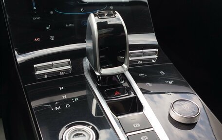 Chery Tiggo 8 Pro, 2021 год, 1 790 000 рублей, 18 фотография