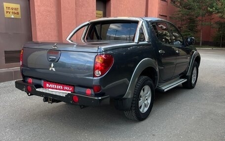 Mitsubishi L200 IV рестайлинг, 2008 год, 1 300 000 рублей, 8 фотография