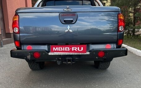 Mitsubishi L200 IV рестайлинг, 2008 год, 1 300 000 рублей, 9 фотография