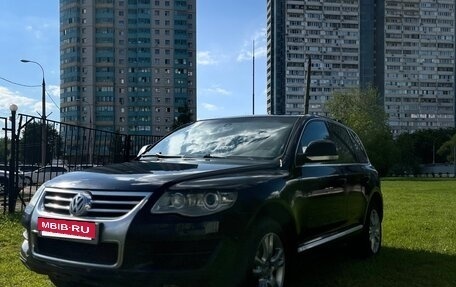 Volkswagen Touareg III, 2006 год, 850 000 рублей, 3 фотография