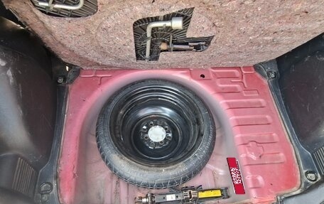 Toyota FunCargo, 2002 год, 500 000 рублей, 12 фотография