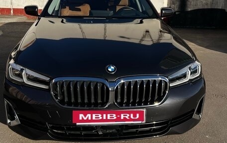 BMW 5 серия, 2020 год, 4 200 000 рублей, 2 фотография