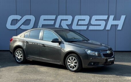 Chevrolet Cruze II, 2010 год, 699 000 рублей, 1 фотография