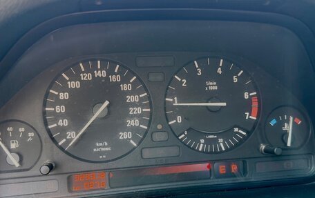 BMW 5 серия, 1992 год, 1 600 000 рублей, 17 фотография