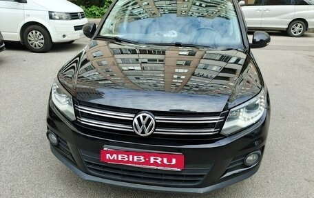 Volkswagen Tiguan I, 2016 год, 1 300 000 рублей, 2 фотография