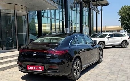 Mercedes-Benz EQE, 2025 год, 6 330 000 рублей, 7 фотография