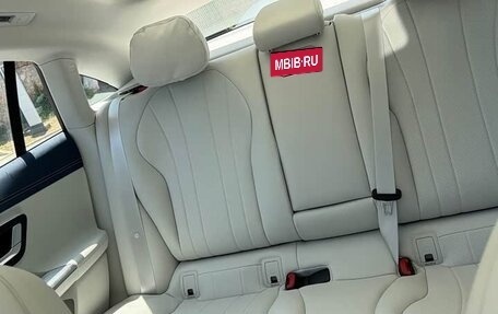 Mercedes-Benz EQE, 2025 год, 6 330 000 рублей, 21 фотография