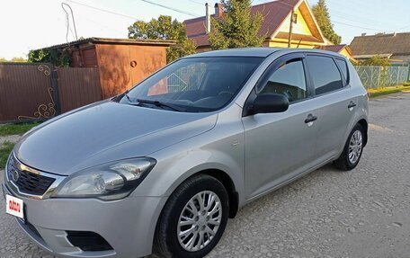 KIA cee'd I рестайлинг, 2010 год, 329 000 рублей, 7 фотография