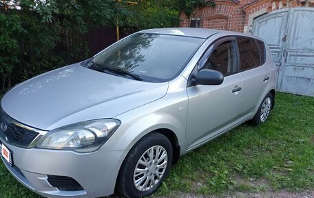 KIA cee'd I рестайлинг, 2010 год, 329 000 рублей, 19 фотография