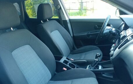 KIA cee'd I рестайлинг, 2010 год, 329 000 рублей, 32 фотография