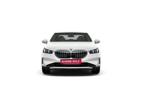 BMW 5 серия, 2025 год, 7 690 000 рублей, 9 фотография