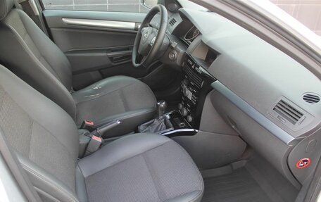 Opel Astra H, 2012 год, 600 000 рублей, 14 фотография