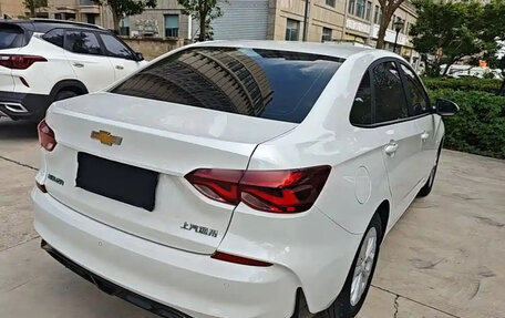 Chevrolet Monza, 2023 год, 1 300 000 рублей, 5 фотография