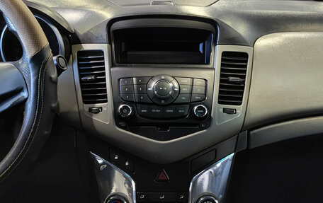 Chevrolet Cruze II, 2011 год, 570 000 рублей, 19 фотография