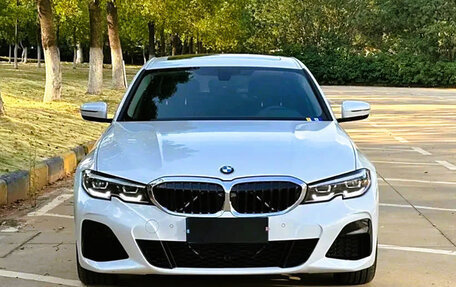 BMW 3 серия, 2022 год, 3 100 000 рублей, 2 фотография