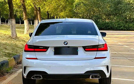 BMW 3 серия, 2022 год, 3 100 000 рублей, 5 фотография