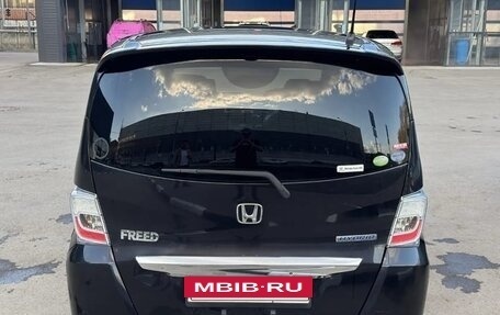 Honda Freed I, 2012 год, 790 000 рублей, 7 фотография