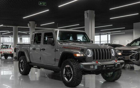 Jeep Gladiator, 2021 год, 6 490 000 рублей, 2 фотография
