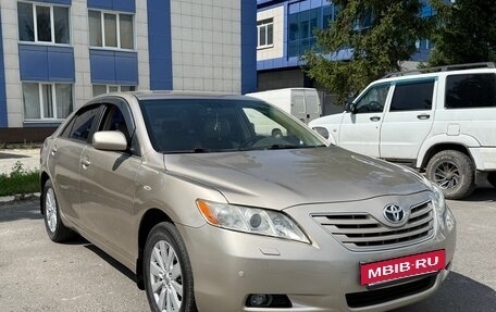 Toyota Camry, 2006 год, 800 000 рублей, 3 фотография