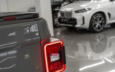 Jeep Gladiator, 2021 год, 6 490 000 рублей, 28 фотография