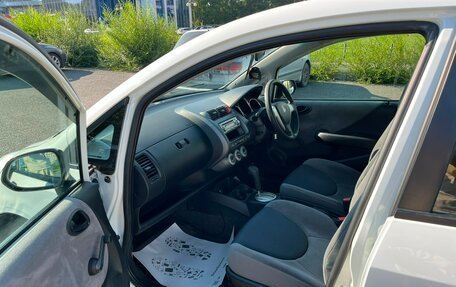 Honda Fit III, 2007 год, 549 999 рублей, 10 фотография