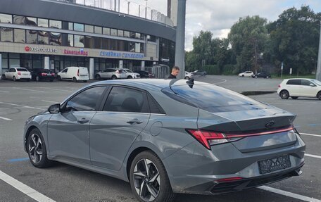Hyundai Elantra, 2022 год, 1 650 000 рублей, 7 фотография