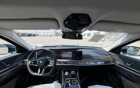 BMW 7 серия, 2025 год, 14 490 000 рублей, 13 фотография