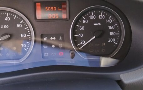 Renault Logan I, 2011 год, 900 000 рублей, 4 фотография
