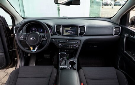 KIA Sportage IV рестайлинг, 2017 год, 1 895 000 рублей, 16 фотография