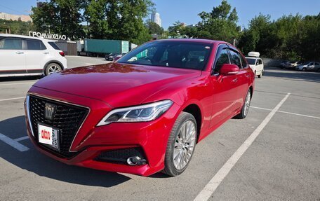 Toyota Crown, 2018 год, 3 050 000 рублей, 7 фотография