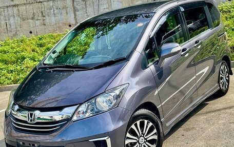 Honda Freed I, 2015 год, 1 280 000 рублей, 2 фотография