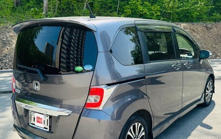 Honda Freed I, 2015 год, 1 280 000 рублей, 32 фотография