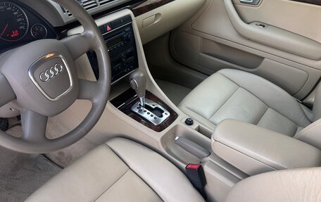 Audi A4, 2006 год, 1 190 000 рублей, 9 фотография