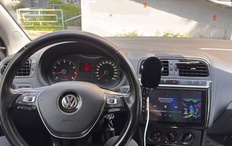 Volkswagen Polo VI (EU Market), 2012 год, 900 000 рублей, 7 фотография