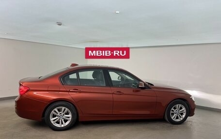 BMW 3 серия, 2017 год, 2 100 000 рублей, 6 фотография