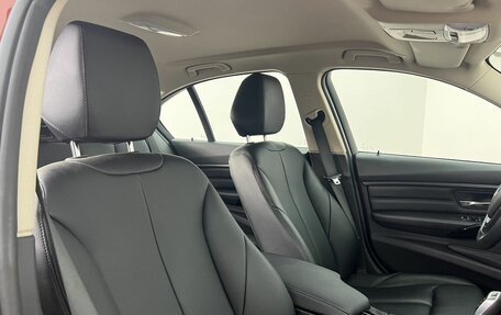 BMW 3 серия, 2017 год, 2 100 000 рублей, 16 фотография