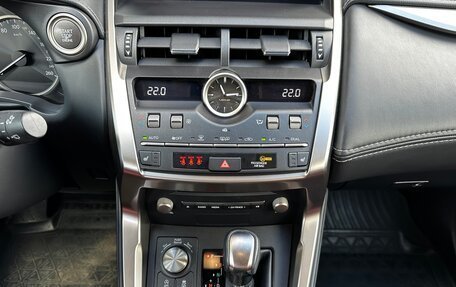 Lexus NX I, 2018 год, 3 280 000 рублей, 15 фотография