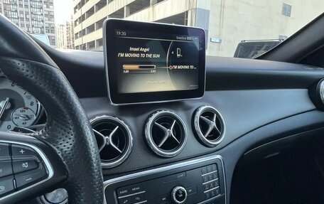 Mercedes-Benz GLA, 2016 год, 1 590 000 рублей, 15 фотография