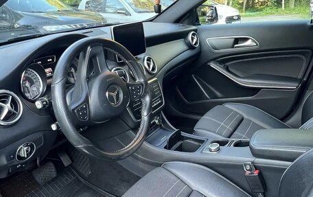 Mercedes-Benz GLA, 2016 год, 1 590 000 рублей, 12 фотография