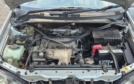 Toyota Ipsum II, 2000 год, 490 000 рублей, 8 фотография